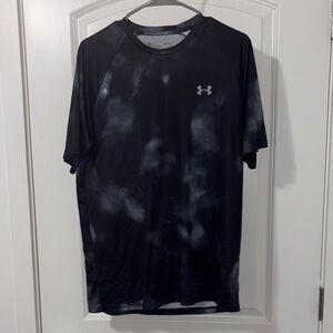 Under Armour Men's Black and Gray Tie-Dye T-Shirt